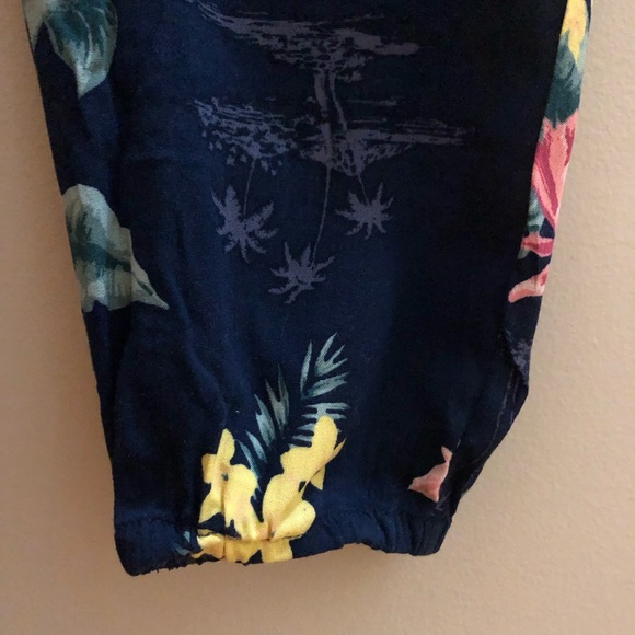 H&M Youth Jumpsuit - Navy Tropical Floral Pattern - Picture 6 of 7